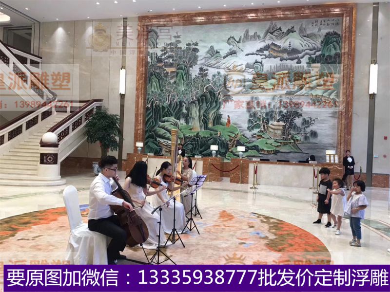 彩绘浮雕壁画